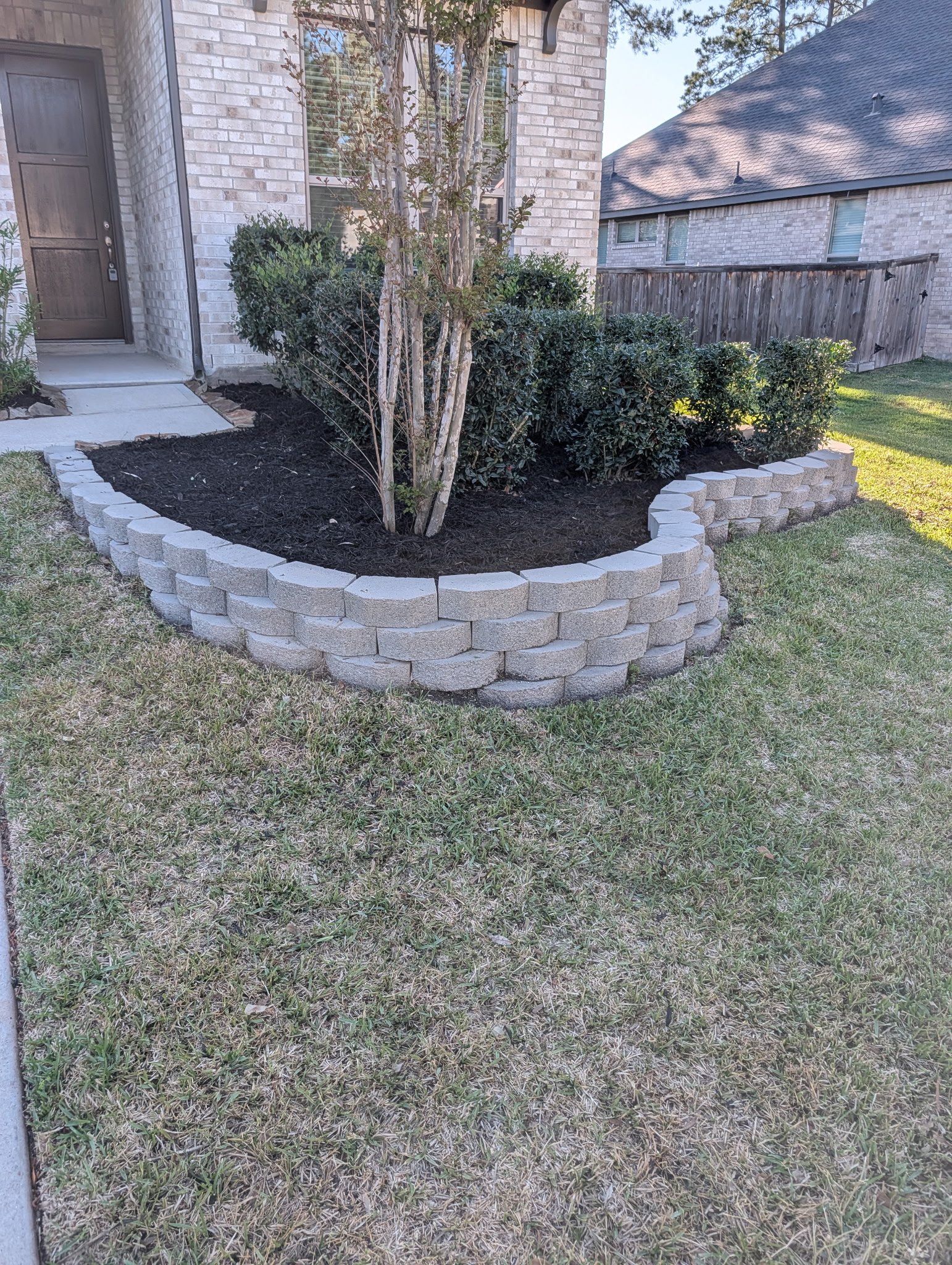 Clean front yard landscaping and trimming work